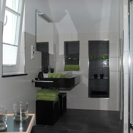 Lilienthal, Exclusive Doppelhaushaelfte Fuer 6 Personen In