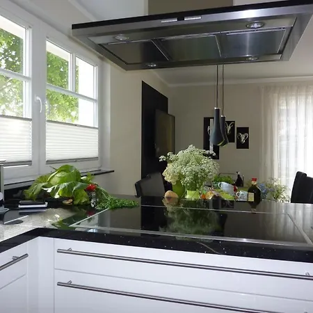 Holiday home Lilienthal, Exclusive Doppelhaushaelfte Fuer 6 Personen In *